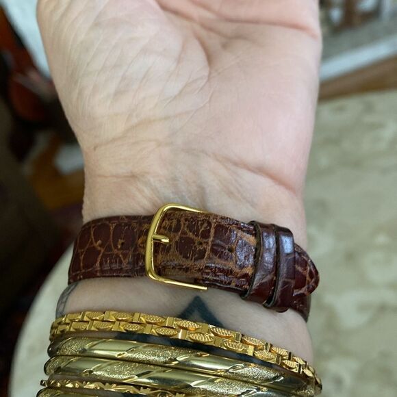 CITIZEN Quartz Watch Gold Tone Case Black Dial Original Croc Embossed Strap - Picture 2 of 12